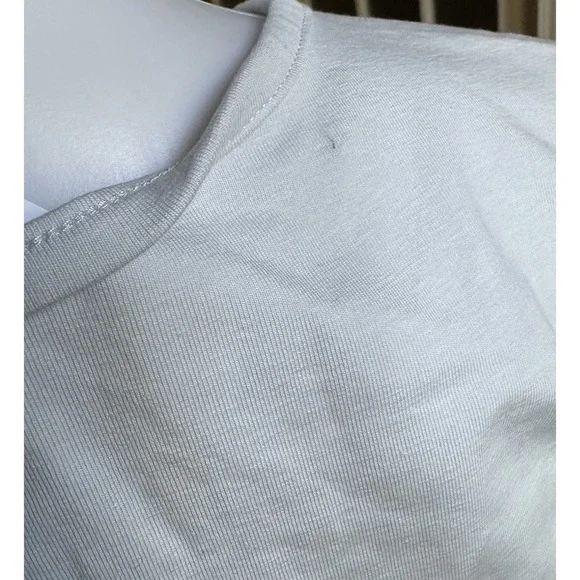 Puma Women's Classic Structured Crop Basic T-shirt Blue Size M - Picture 6 of 11